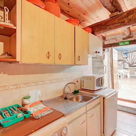 Retreat With Terrace *