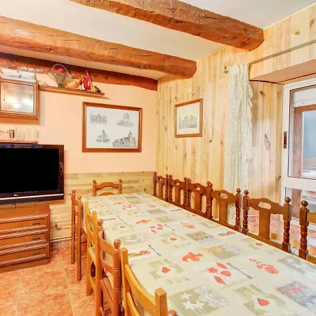 Retreat With Terrace Semesterbostad